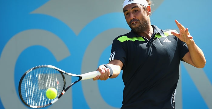 ÎŸ ÎœÎ¬ÏÎºÎ¿Ï‚ ÏƒÏ…Î½ÎµÏ‡Î¯Î¶ÎµÎ¹ Ï„Î¹Ï‚ Ï€ÏÎ¿Ï€Î¿Î½Î®ÏƒÎµÎ¹Ï‚ Ï„Î¿Ï… Î»Î¯Î³Î¿ Ï€ÏÎ¹Î½ Ï„Î¿ Î’Î±Î½ÎºÎ¿ÏÎ²ÎµÏ